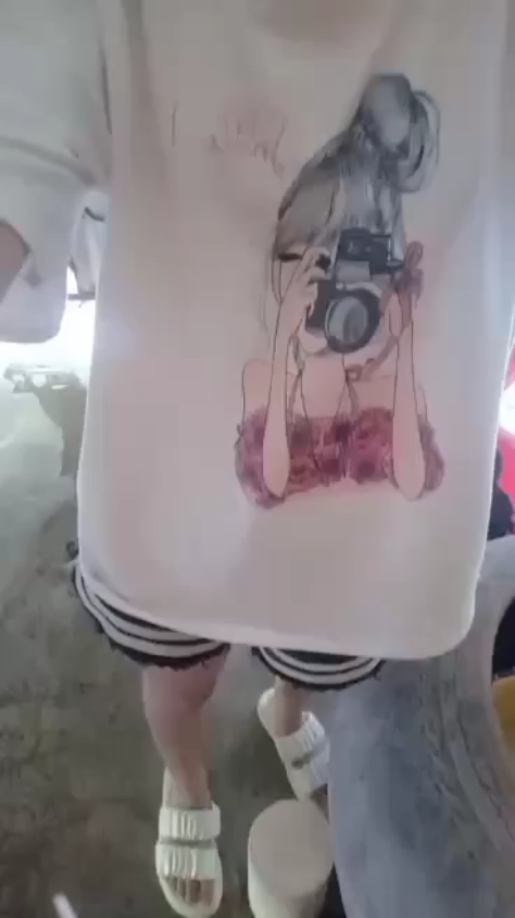 [sex viet] Em teen đặt máy quay lại lúc mình tắm